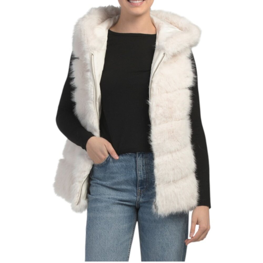 Avec Les Filles White Faux Fur Vest NWT-beautiful!